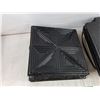 Image 2 : Dazey Short Order Chef Plus Waffle Baker/Sandwich Maker/Griddle - Powers On, As Is -PICK UP