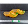 Image 2 : Carved Wood Hand Painted Shoes