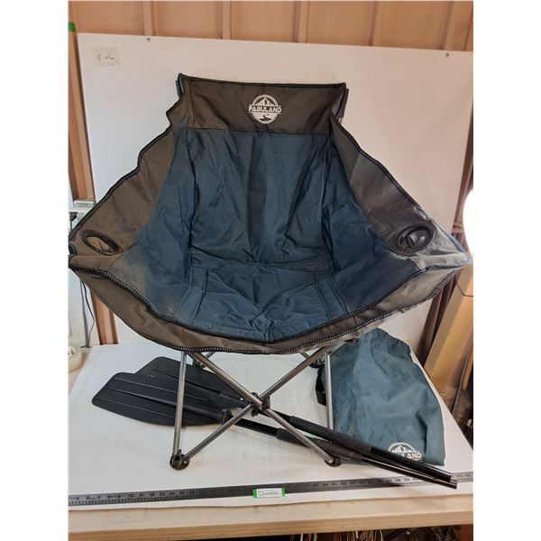 Fabuland Adult Size Folding Chair w/Tote, Pair of Shoreline Oars -PICK UP ONLY