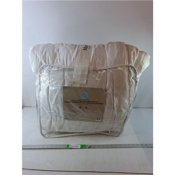 Martha Stewart King Size Comforter Set- Pickup Preferred