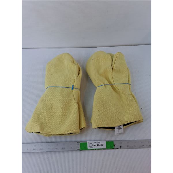 (2) Pairs of High Heat Safety Mittens- Approx. XL