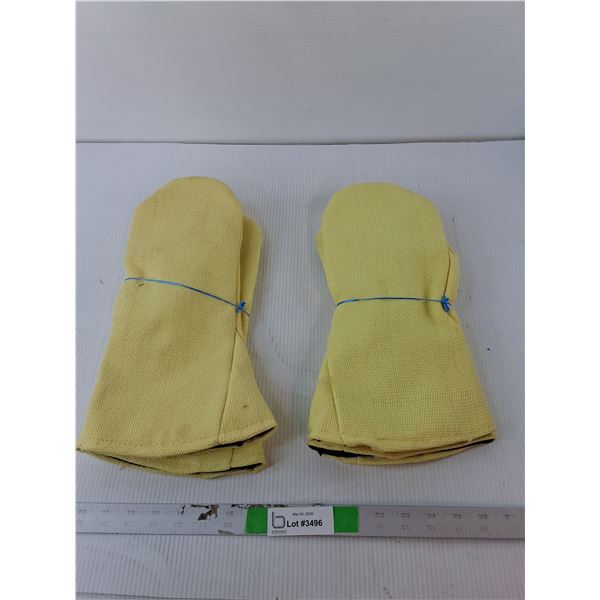 (2) Pairs of High Heat Safety Mittens- Approx. XL