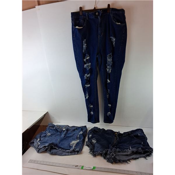 Women's Jeans- 2XL & Jean Shorts- 12 & 4XL