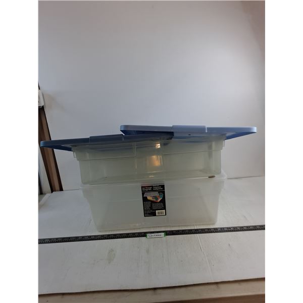 (2) Rubbermaid Lidded Storage Totes (21.5x15x9" & 21.5x15x5") - Pickup Only