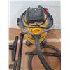 Image 5 : * 6 Gallon Shop-Vac, Powers On, Cannot Ship, w/ Attachments