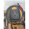 Image 6 : * 6 Gallon Shop-Vac, Powers On, Cannot Ship, w/ Attachments