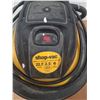 Image 7 : * 6 Gallon Shop-Vac, Powers On, Cannot Ship, w/ Attachments