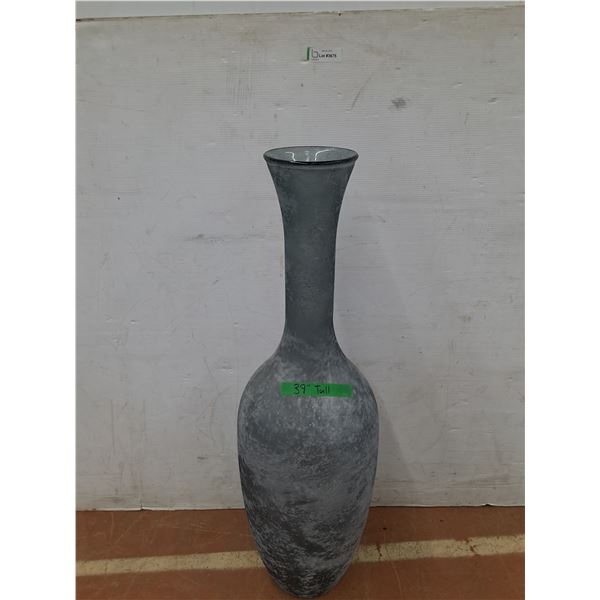 *Large Vase - PICK UP ONLY