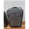 Image 6 : *Chaps (2) Piece Suitcase Set - PICK UP ONLY