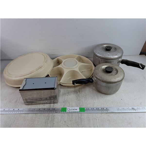 Tupperware Chip & Dip Dish w/Lid, (2) Pots, Napkin Dispenser - PICK UP