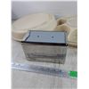 Image 4 : Tupperware Chip & Dip Dish w/Lid, (2) Pots, Napkin Dispenser - PICK UP