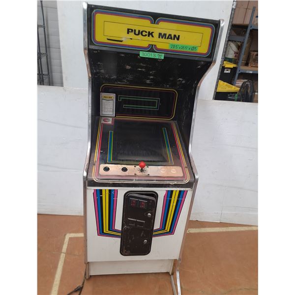 *Vintage Puck Man Stand Up Arcade Game, Powers On, Measurements in Pics - CANNOT SHIP