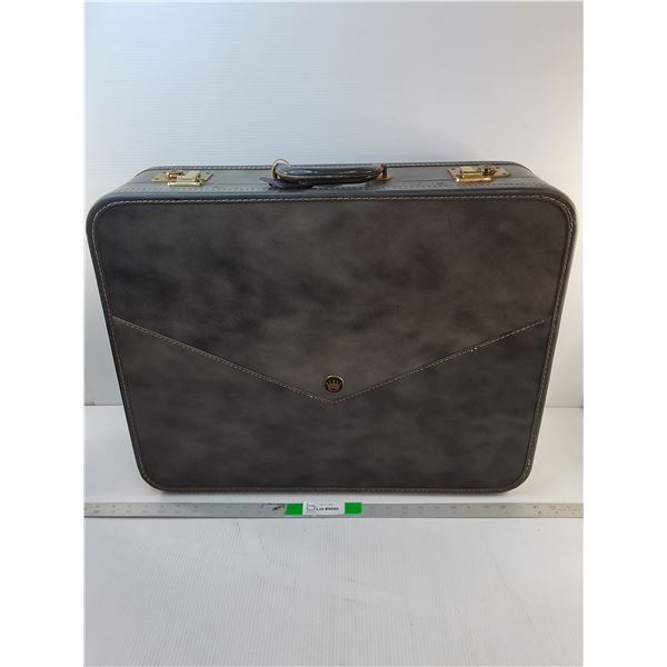 Vintage McBrine Suitcase 24.5" x 19"- Musty Smell, Cannot Ship