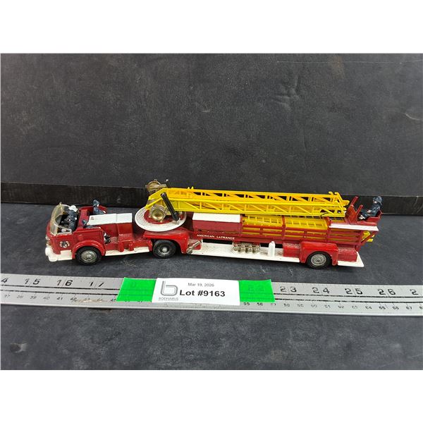 Corgi Die Cast LaFrance Fire Engine