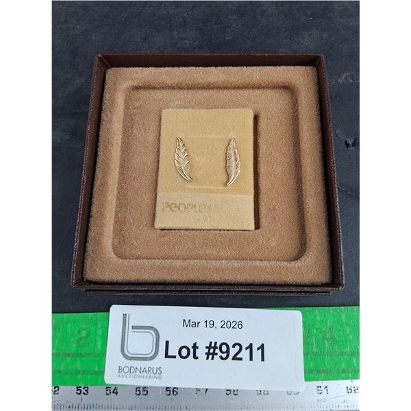 ^Peoples 14kt Gold Leaf Shape Earrings - CANNOT AUTHENTICATE