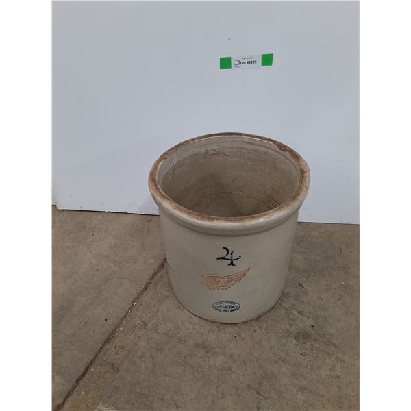 *Vintage Redwing 4 Gallon Crock, Some Chips - PICK UP ONLY