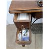 Image 7 : *Vintage Singer Sewing Machine Cabinet w/ Sewing Machine, 34" x 16" x 30", Cannot Ship, As Is