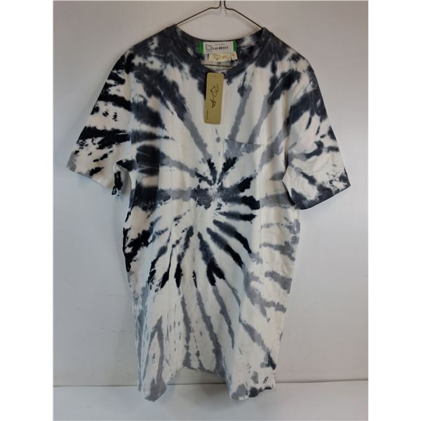 (1) RD Style Tie-Dye Top -Size Large-New