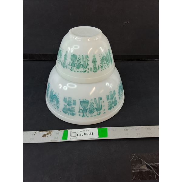 (2) Pyrex Amish Butterprint Bowls Up to 8.75" Diameter