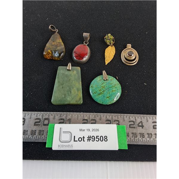 (6) Vintage Pendants
