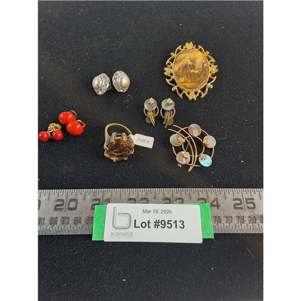 Vintage Jewelry (Brooches, Earrings, Ring)