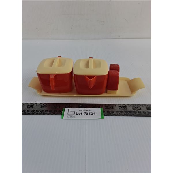 Vintage Plastic Cream/Sugar/Salt & Pepper Dispenser Set