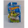 Image 3 : (2) NIB Hot Wheels Featuring "The Simpsons"