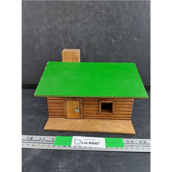 Log Cabin Style Coin Bank