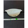 Image 1 : Pyrex Sandalwood Mixing Bowl 10.75" Diameter