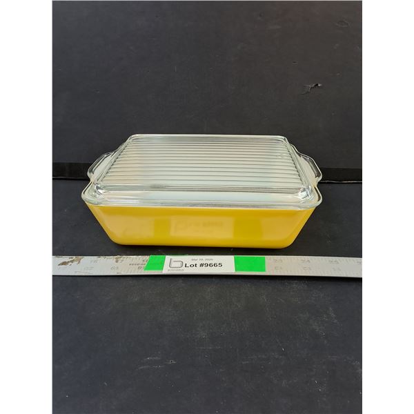 Pyrex Yellow Refrigerator Dish 9.5" Diameter
