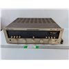 Image 1 : Marantz Model 2225 Stereophonic Receiver- Powers On - PICK UP