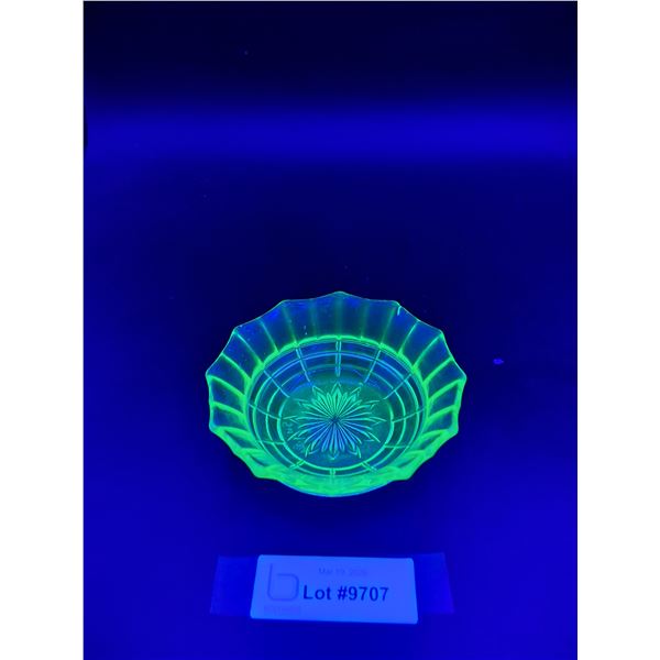 Vintage Uranium Glass Fruit Nappy, 5" Diameter