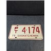 Image 2 : 1975 Saskatchewan Four Digit Private Trailer License Plate