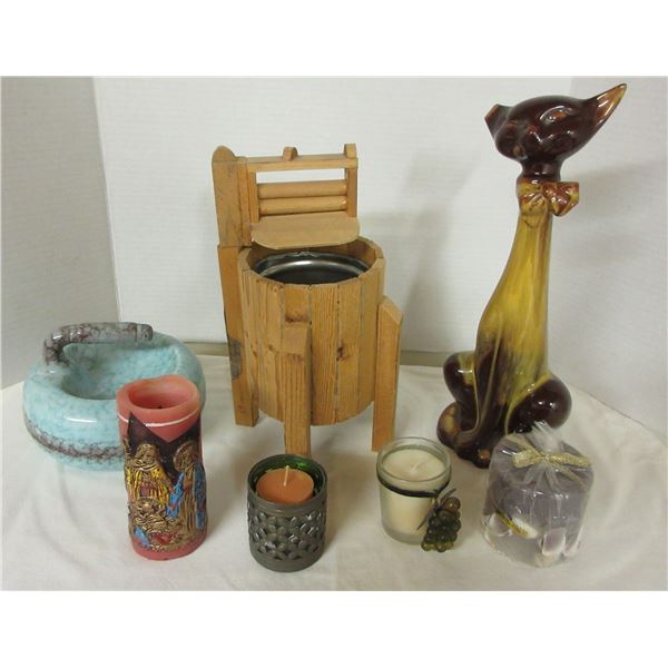 (R #1):  BUNDLE OF ASSORTED ORNAMENTS AND CANDLES