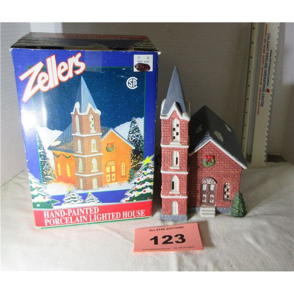 (R #1):  COLLECTABLE:  HAND PAINTED PORCELAIN LIGHTED CHURCH IN ORIGINAL BOX (WORKING)