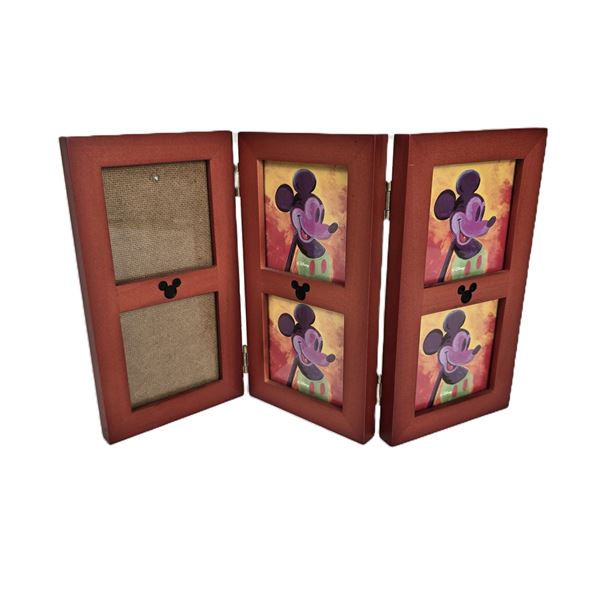 A Tri-fold Picture Frame