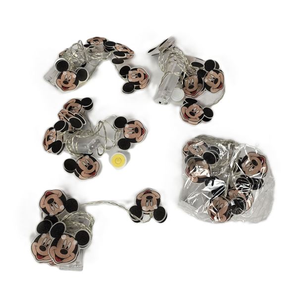 A Set of 5 Mickey Mouse Face String Lights.