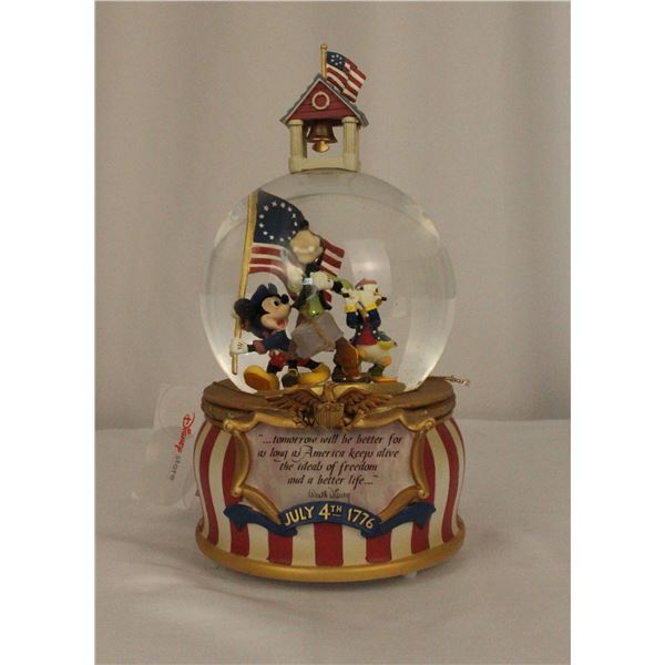 A 4th Of July 1776 Snow Globe.