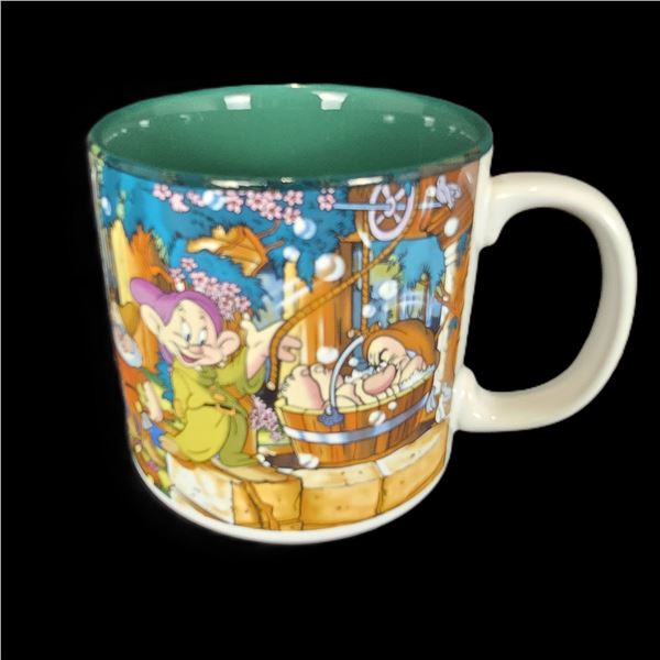 A Seven Dwarfs Mug.