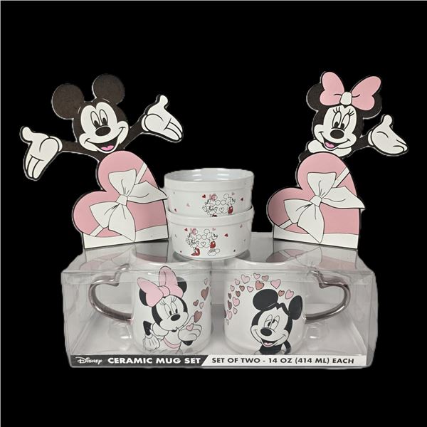 A Mickey and Minnie Mouse Valentines Gift Set.