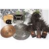 Image 2 : HOME DECOR INCLUDING MIRRORS, SHOWER CURTAIN