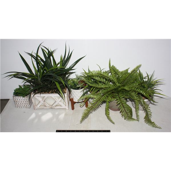 BUNDLE OF ARTIFICIAL PLANTS