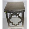 Image 1 : DECORATIVE SIDE TABLE/CRATE