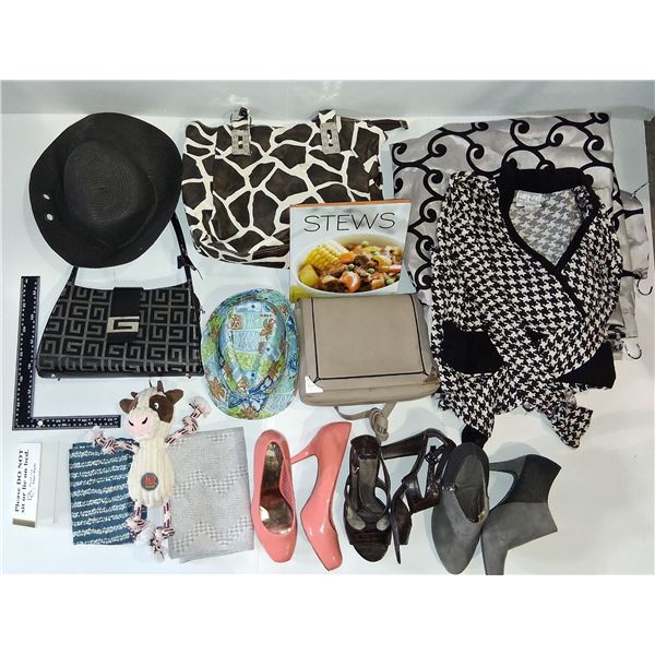 WOMEN'S ACCESSORIES AND MORE