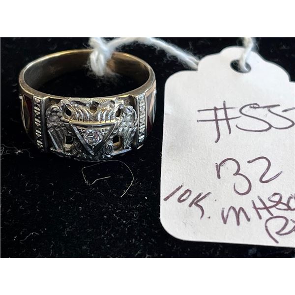 32nd MASONIC GOLD MEN'S RING WITH DIAMOND