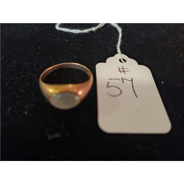 ANTIQUE GOLD RING WITH GEMSTONE