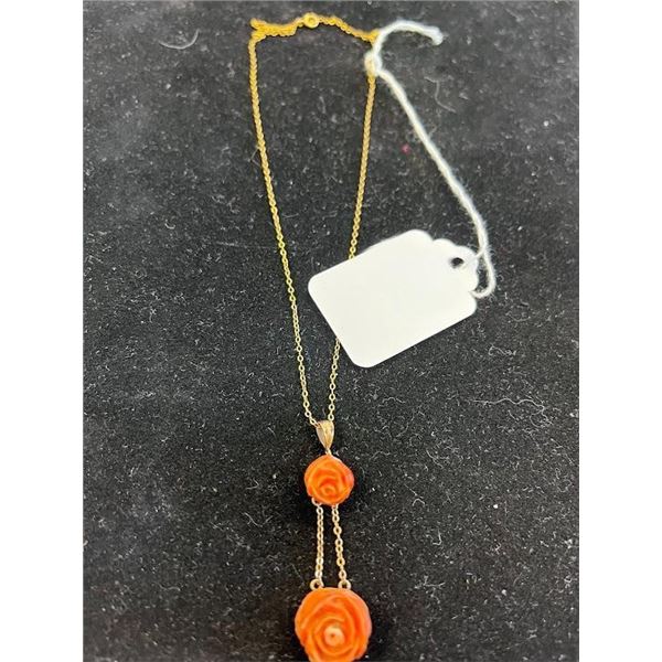 GOLD ANTIQUE CHAIN WITH COMPOSITE FLOWERS