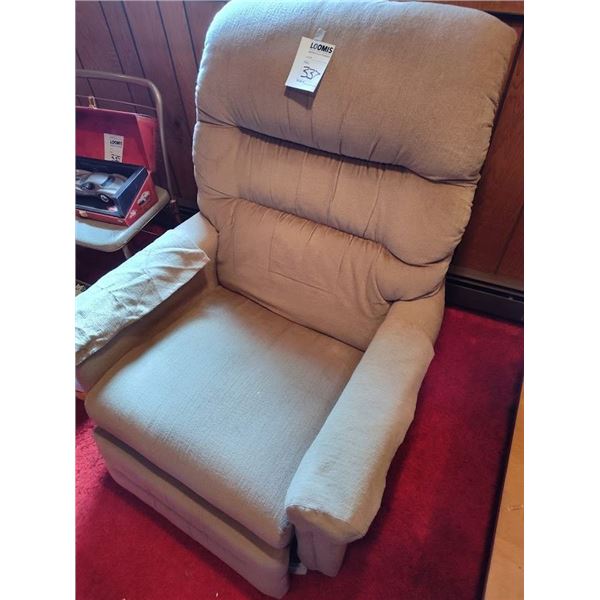 LA-Z-BOY RECLINER LIKE NEW
