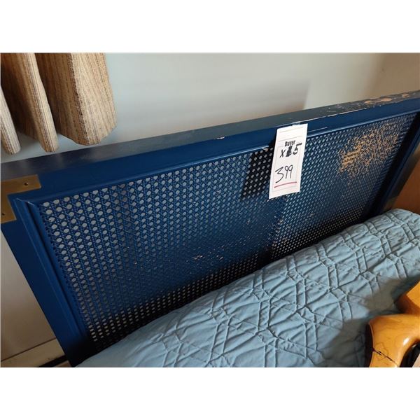 VINTAGE BLUE BEDROOM FURNITURE WITH BRASS TRIM : SINGLE BED