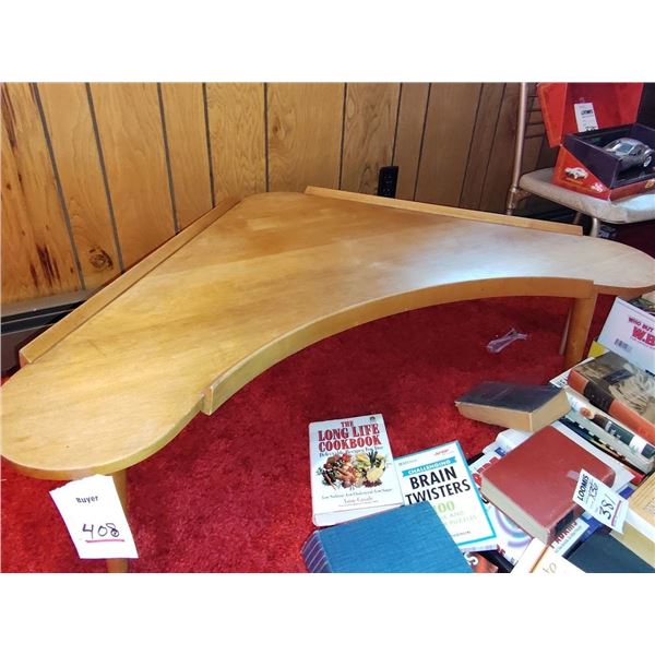 Turn of the Century Wood Boomarang Table / Rare